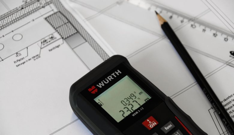 Projet de rénovation : 3 avantages d’utiliser un télémètre pour les prises de mesures