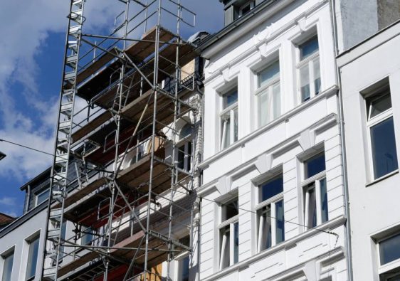 Revendre votre maison à Bruxelles : le ravalement de façade qui fait la différence